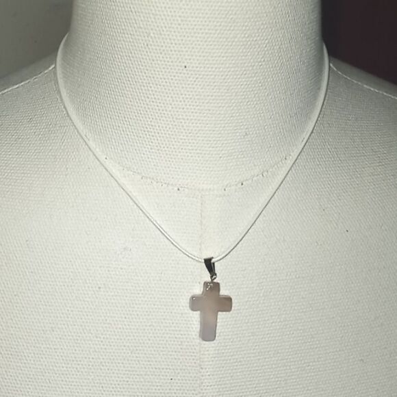 🦉Handcrafted White Necklace with  Quartz cross - Picture 1 of 4